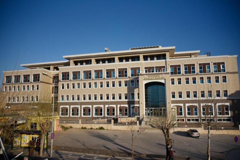 Eşini, Fırat Nehri kenarına götürüp tabancayla öldürdü