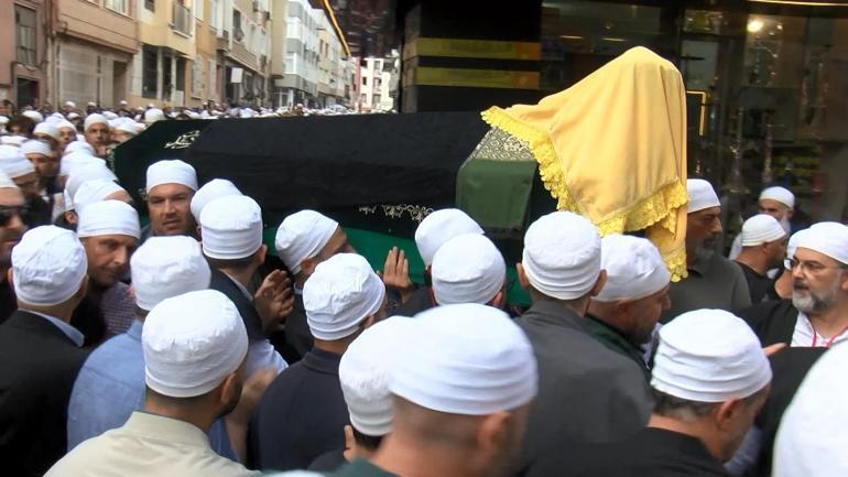 Ömer Tuğrul İnançerin tabutu Karagümrükten Fatih Camiine omuzlarda götürüldü