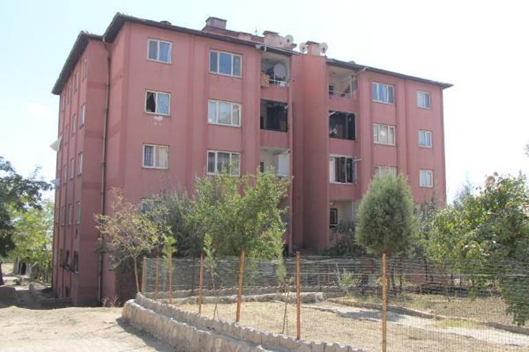 Şırnakta terör mağdurları 15 yıl sonra tapularına kavuştu