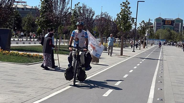 Başka çocukların ölmemesi için bisikletiyle Türkiye turunda