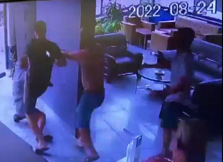 Öldürülen apartman yönetici yardımcısının darbedilme anı görüntüleri ortaya çıktı