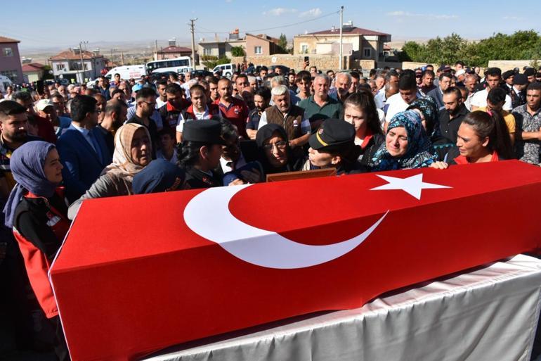 Şehit Uzman Çavuş Borlu, Niğdede son yolculuğuna uğurlandı