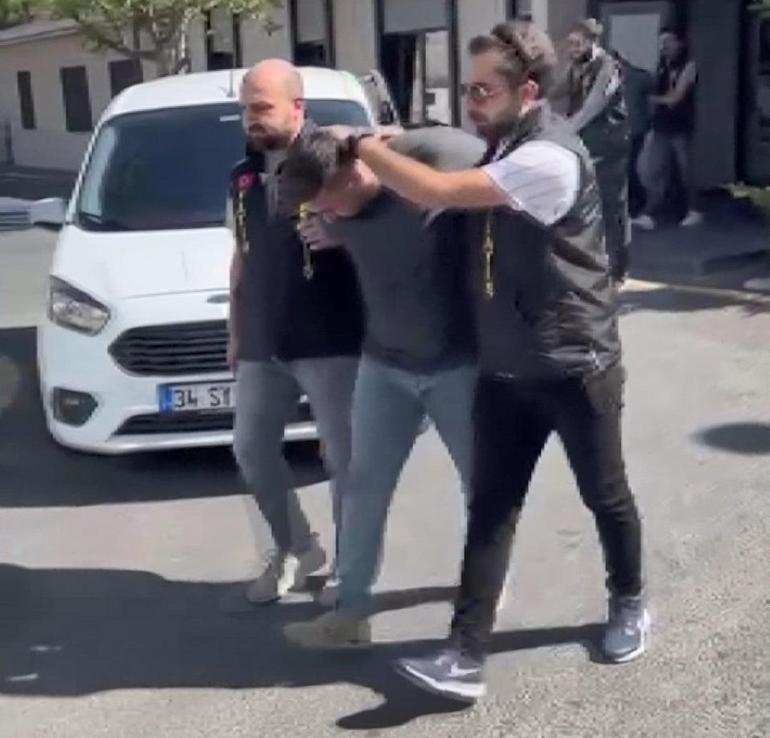 Fatihte 7 kişinin yaralandığı dükkan devri kavgası kamerada