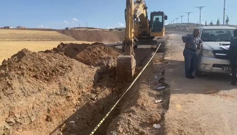 Göçükte toprak altından çıkarılan işçi hastaneye kaldırıldı