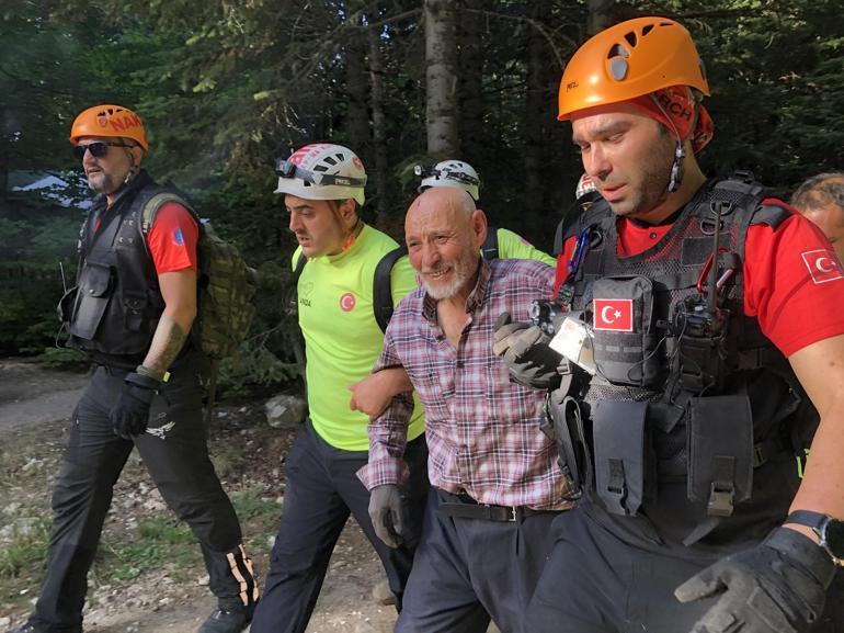 Uludağda mantar toplarken kaybolan 2 kişi bulundu