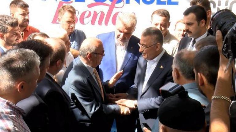 Cumhurbaşkanı Yardımcısı Oktay, Esenlerde bir dizi programa katıldı