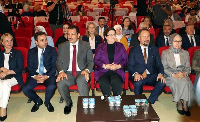 Bakan Yanık: İnsanlığa umut olmuş bir Türkiye var