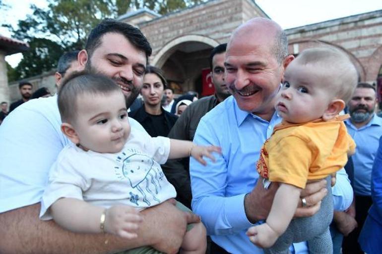 Bakan Soylu: Bursada cezaevi memurlarını taşıyan araca bombalı saldırının failleri yakalandı