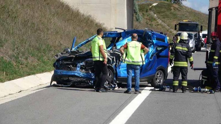 Üniversite yurduna kayıttan dönen Aysun ile ağabeyi öldü, anneleri yaralı