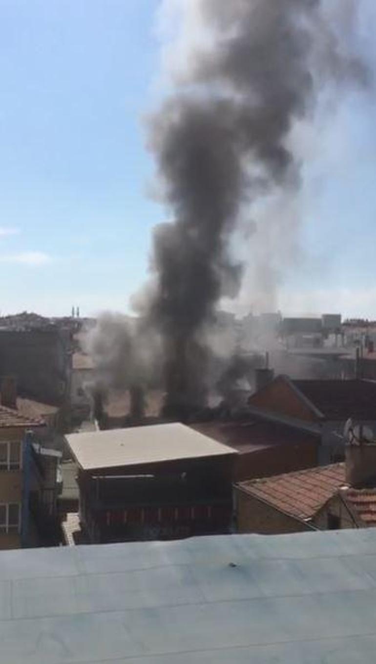 Ankarada 2 katlı binada yangın