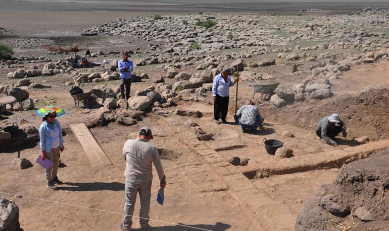 Taşlıgeçit Höyüğü’nde, Hitit İmparatorluğu mimari kalıntıları tespit edildi