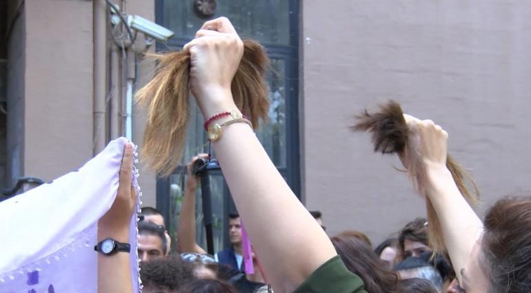 İran Başkonsolosluğu önünde Mahsa Amini protestosu