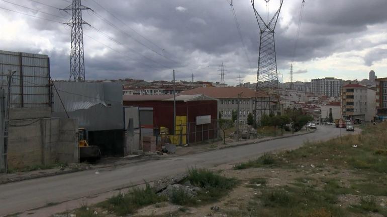 Esenyurtta okul yanındaki çöp aktarma tesisi velileri isyan ettirdi