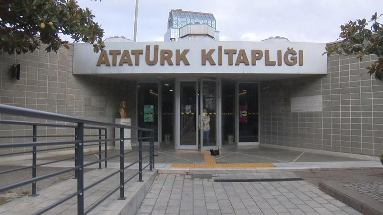 Atatürk Kitaplığında araştırmacı tartışması