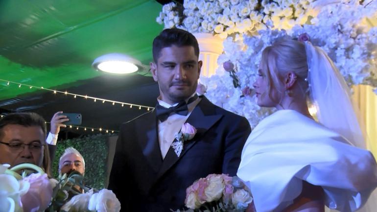 Taha Akgülün mutlu günü