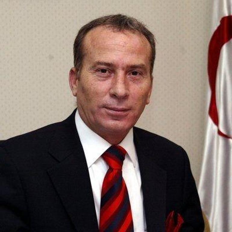 Eski Kızılay Genel Müdürü Ömer Taşlı, son yolculuğuna uğurlandı