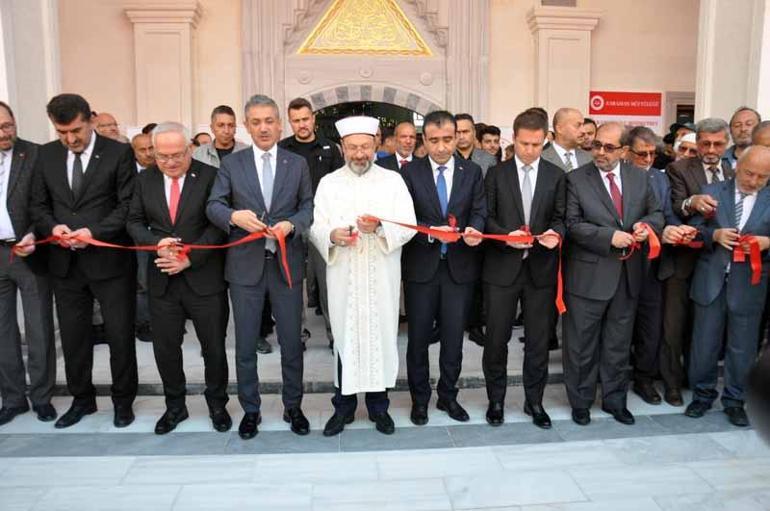 Ali Erbaş: Hocalarımızı bezdirin, camileri boş bırakmayın