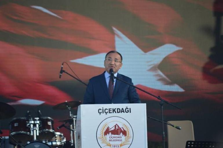 Bakan Bozdağ: 2023 seçimlerindeki mücadelemiz sadece 7li masadakilerle değil