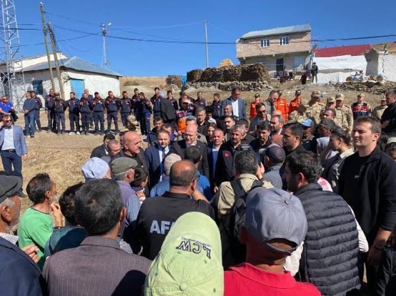 Bakan Soyludan, Ardahanda depremden etkilenen köylerde inceleme