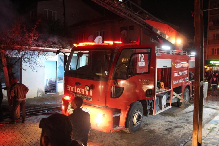 İş yeri yangını, 2 katlı eve sıçradı; çok sayıda tavuk öldü