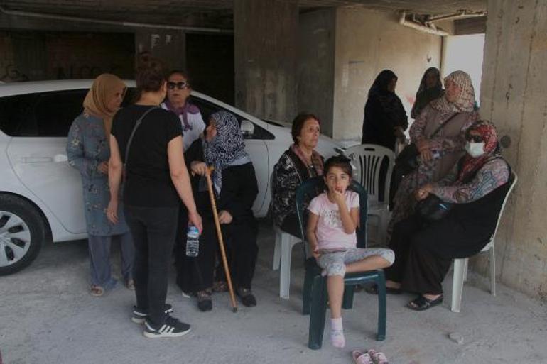 Arsa sahibi ve müteahhit anlaşmazlığı apartman yıktırıyor