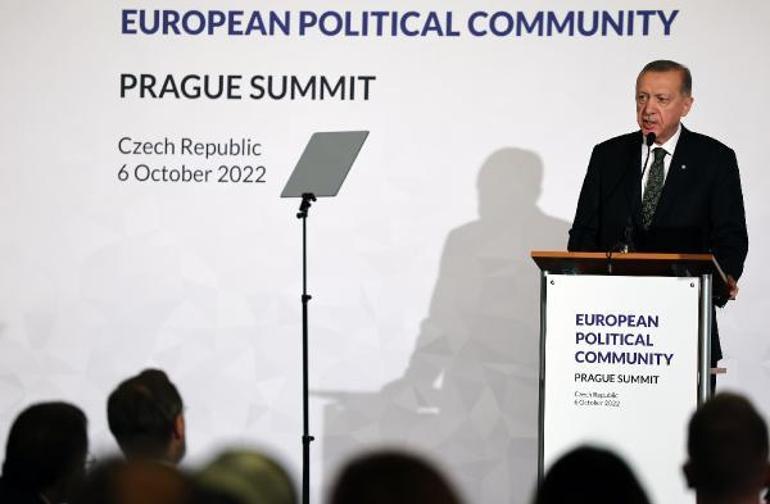 Erdoğan, zirve sonrası basın toplantısı gerçekleştirdi