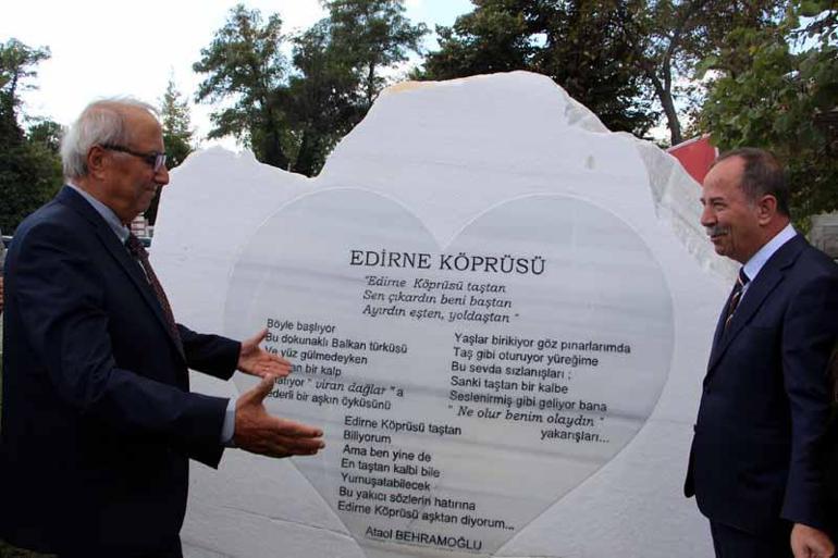 Edirne’de Ataol Behramoğlu’nun şiirine kitabe açıldı