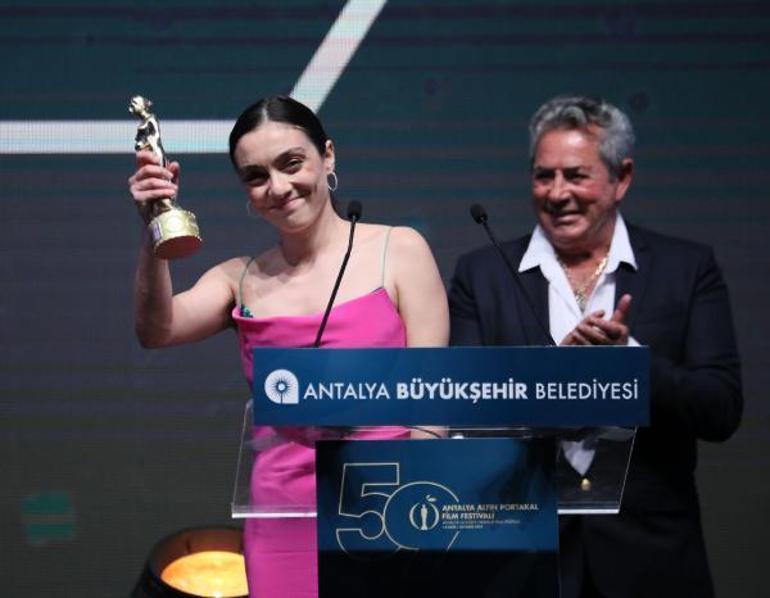 Altın Portakalda Karanlık Gece En İyi Film oldu; Kurak Günler 9 ödül aldı