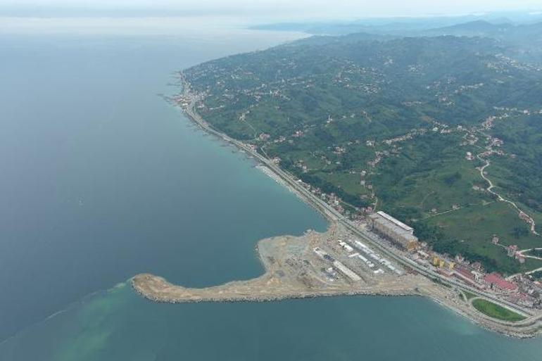 İyidere Lojistik Liman Projesinde deniz dolgusunun yüzde 30’u tamam