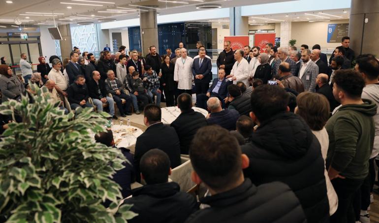 Cumhurbaşkanı Erdoğan, maden kazasında yaralananları ziyaret etti