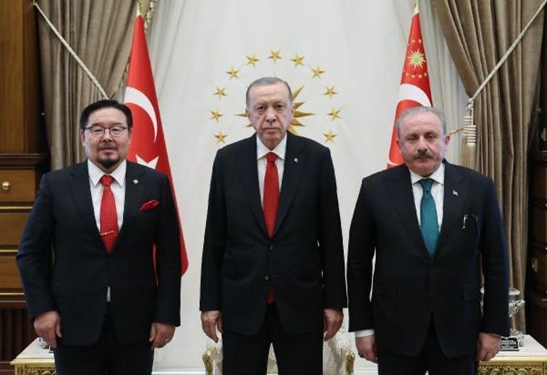 Cumhurbaşkanı Erdoğan, Moğolistan Meclis Başkanı Gombojavla görüştü