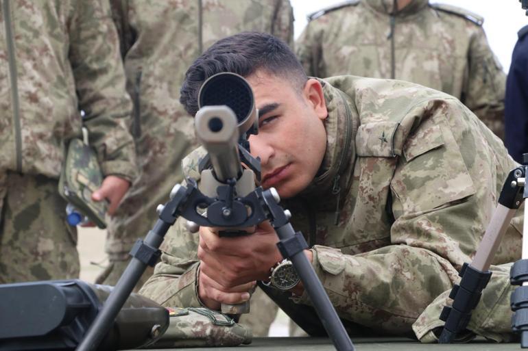 Ateş Serbest-2022 Tatbikatında hedefler tam isabetle vuruldu