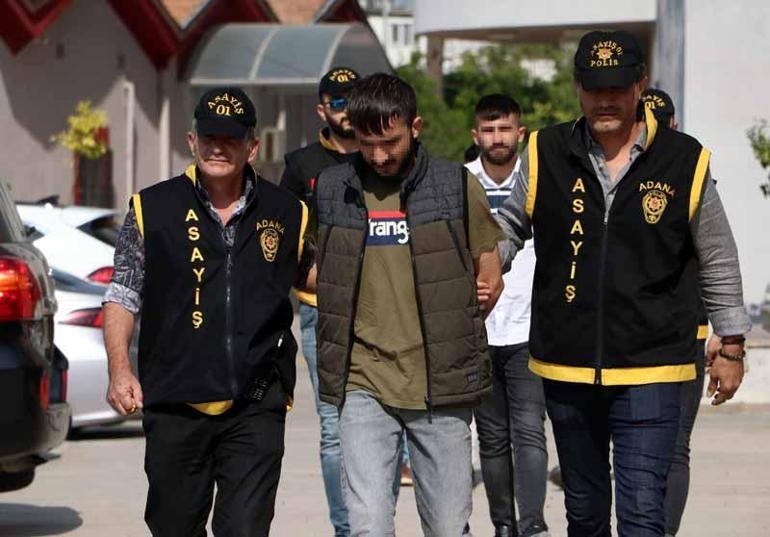 5 kilometre kaçtıkları otomobilden tabanca çıktı; ‘Kimin koyduğunu bilmiyoruz’ dedi