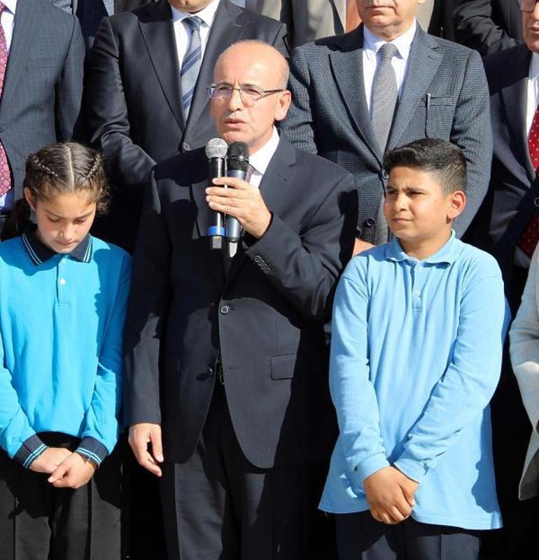 Mehmet Şimşek’in ismi, Gaziantepte okula verildi