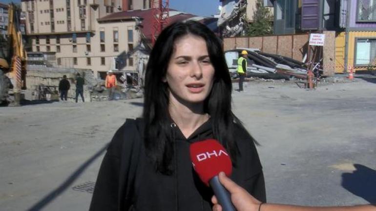 Arel Üniversitesi öğrencisi: İş makineleri ders sırasında üç kez teğet geçti