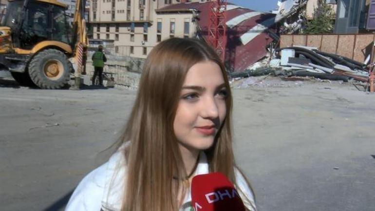 Arel Üniversitesi öğrencisi: İş makineleri ders sırasında üç kez teğet geçti