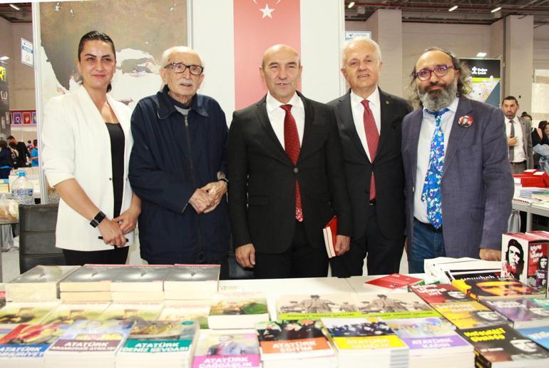 İzmir Kitap Fuarı açıldı; 10 gün ziyaret edilebilecek