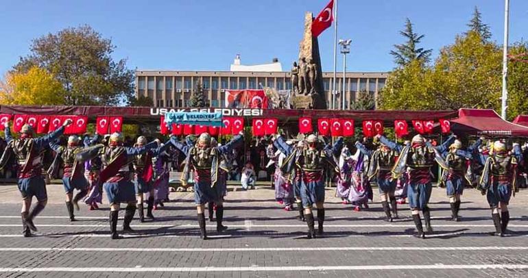 Egede Cumhuriyet coşkusu