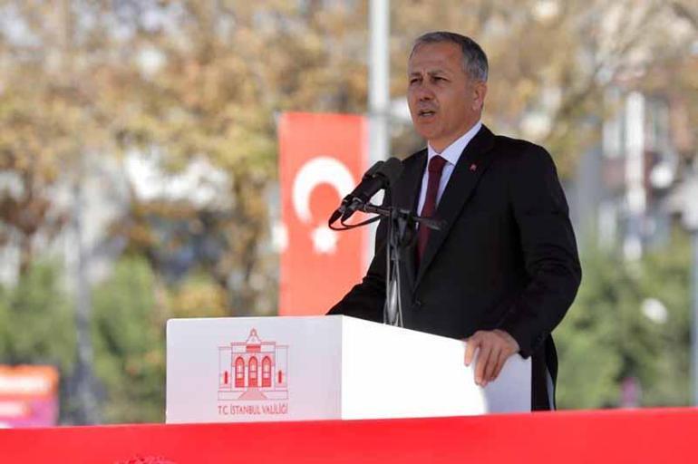 Vatan Caddesinde 29 Ekim töreni