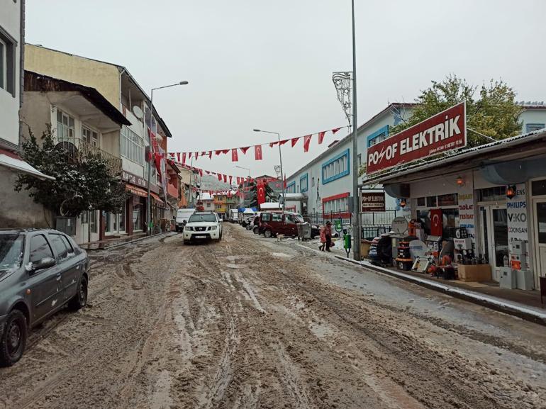 Posofa mevsimin ilk karı düştü