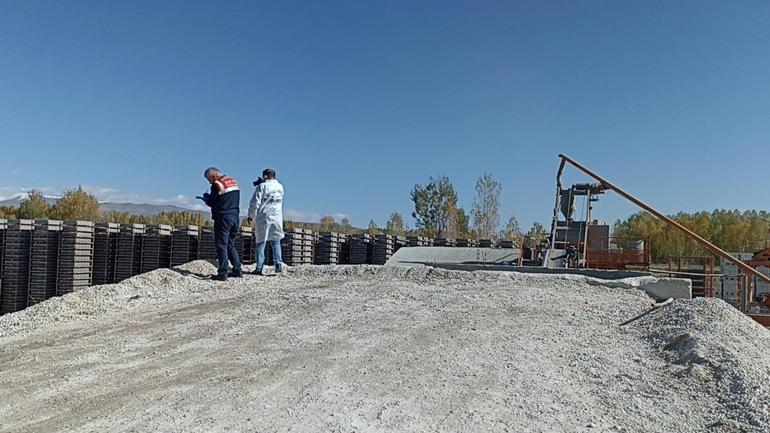 Kum ocağında göçük; 1 çocuk ağır yaralı