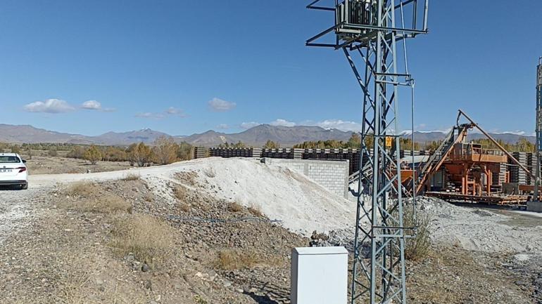 Kum ocağında göçük; 1 çocuk ağır yaralı