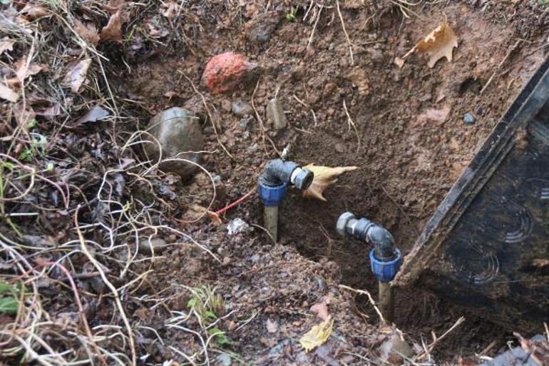 Belediye Kuran kursu tabelasını indirip suyu kesti, mahkeme tahliye durdurma kararı verdi