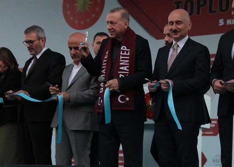 Cumhurbaşkanı Erdoğan: Birileri kıta kıta geziyor