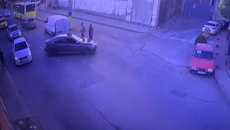 Beyoğlunda trafik tartışmasında arkadaşını öldürdü