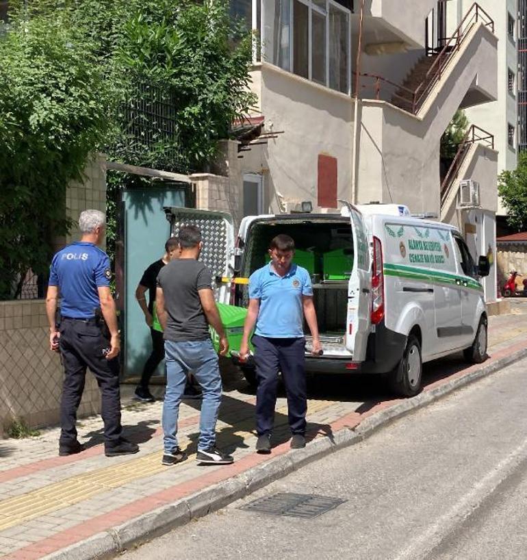 2 çocuğunu öldürüp eşini yaralayan Ukraynalı Navrotsky: Fakir yaşamalarını istemedim