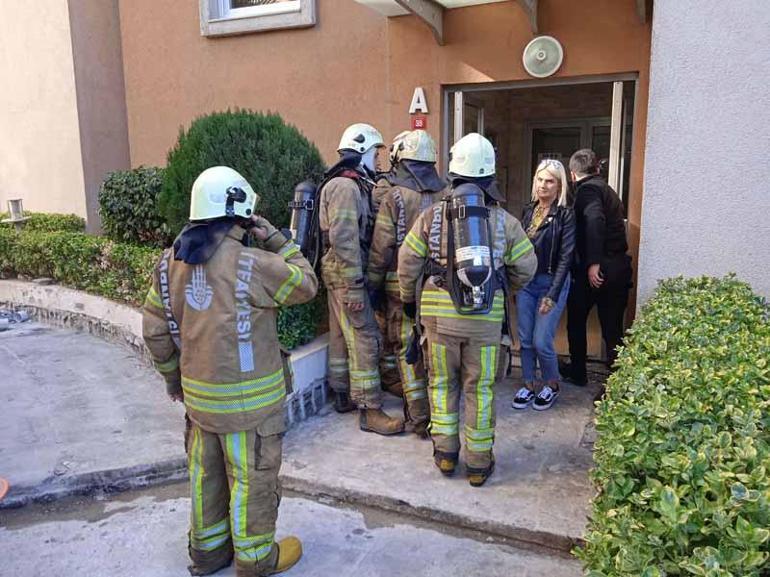 Ümraniyede yangın paniği; gözyaşları içinde kuşlarını alarak dışarı çıkardı