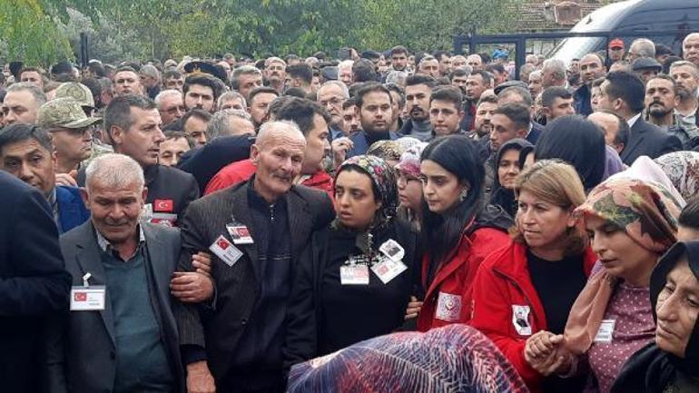 Pençe- Kilit şehidi uzman çavuş, son yolculuğuna uğurlandı