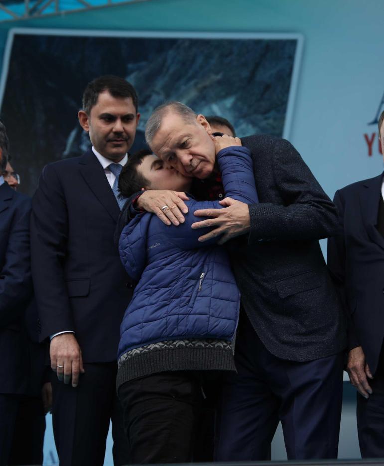 Cumhurbaşkanı Erdoğan: Teröristlerin hepsinin kökünü kazıyacağız