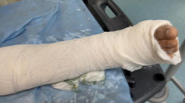 İstanbulda deprem sırasında balkondan atlayan Nijeryalı yaralandı